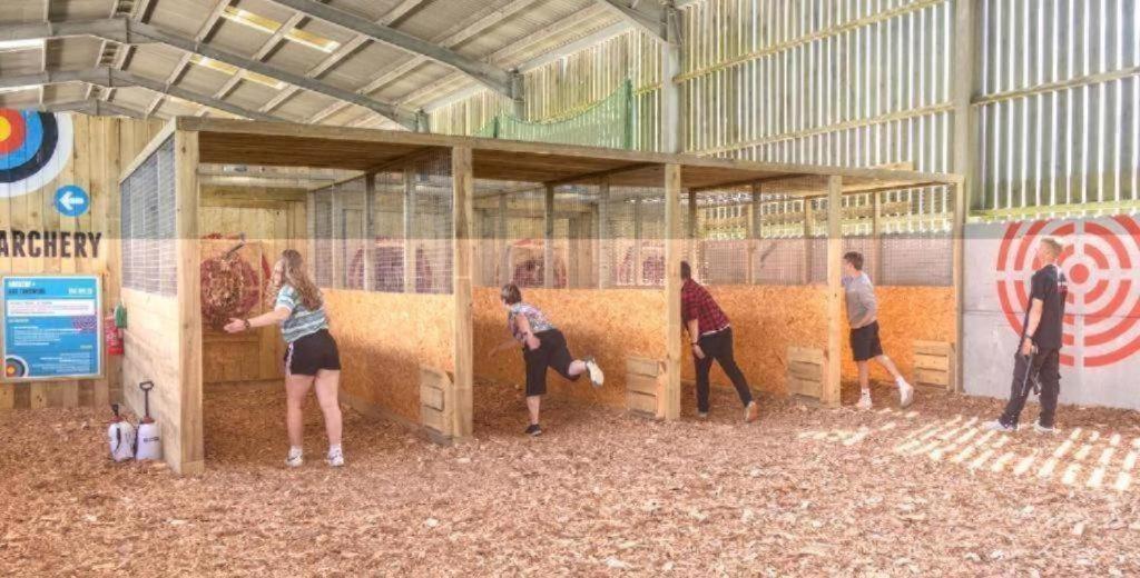 6 Squirrels Squat, Camp Tapnell Lejlighed Yarmouth  Eksteriør billede